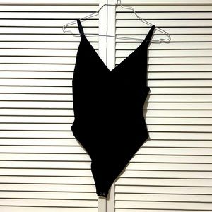 Black velvet forever 21 size small adjustable bodysuit